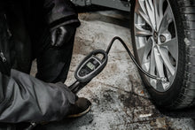 Load image into Gallery viewer, BOXO Digital Tyre Inflator with Quick Connector
 | Boxo UK